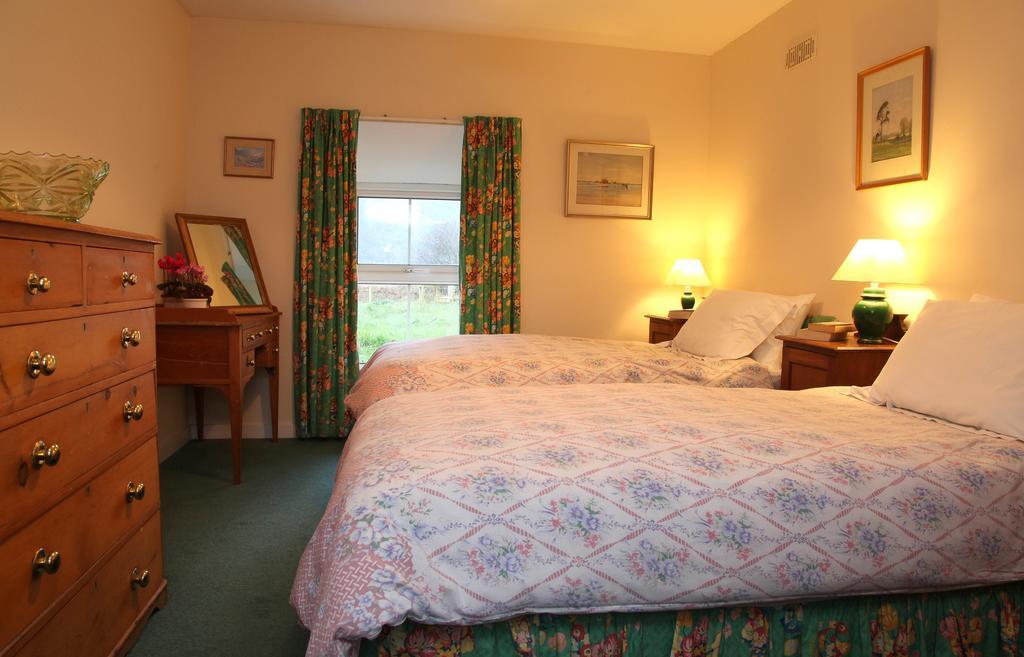 Inverawe Cottages 泰努尔特 客房 照片